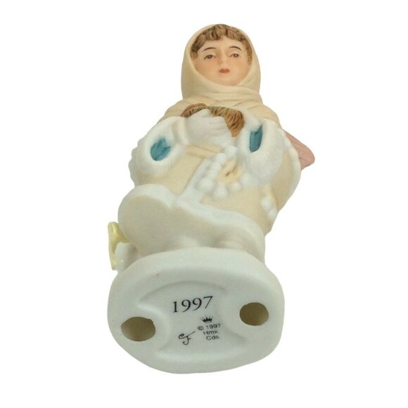 Hallmark Keepsake Ornament Angel Friend Porcelain Archives Collection Box 1997 - Picture 7 of 10